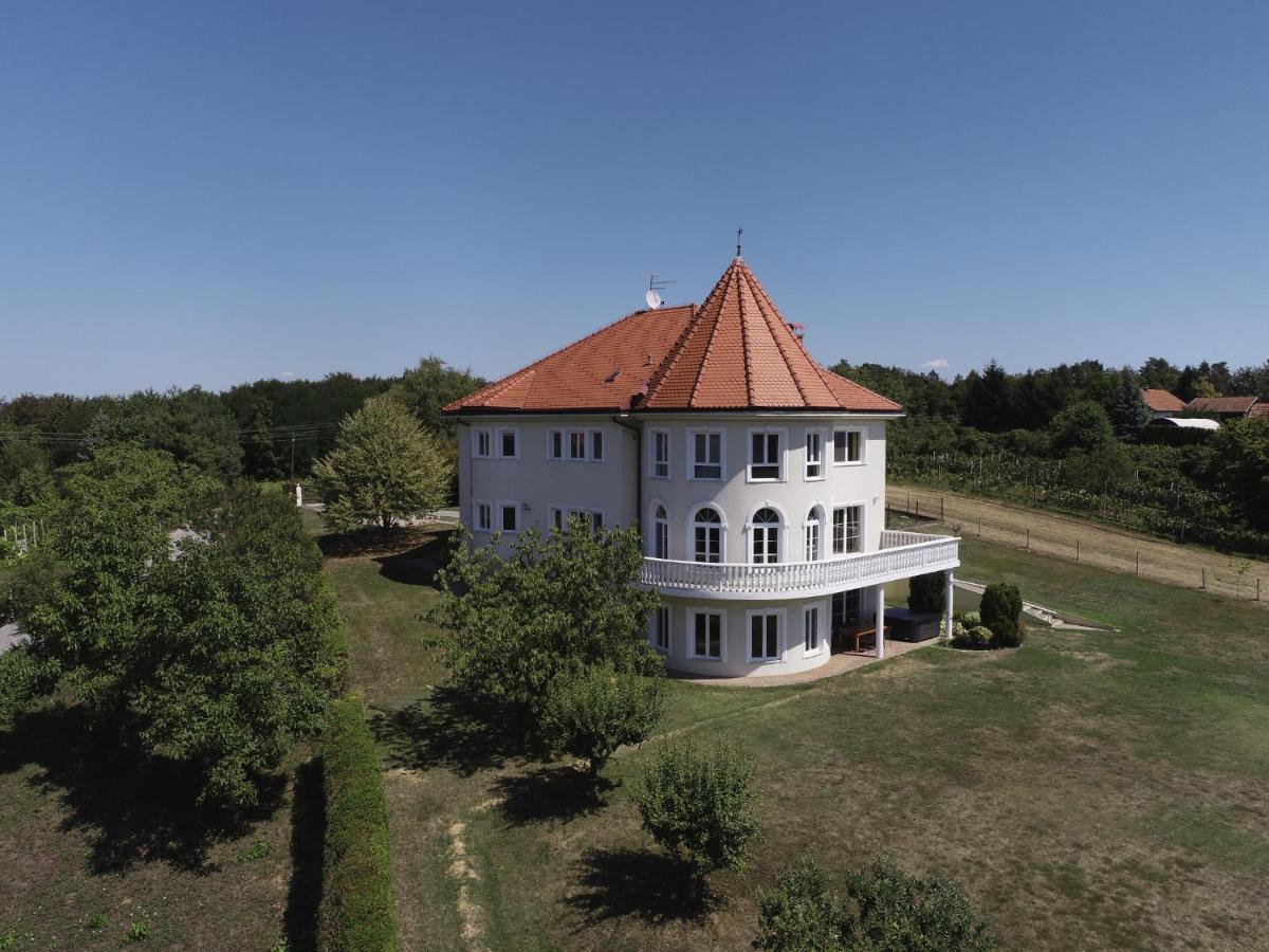 Kuca Za Odmor Sunce Villa Kraljev Vrh ภายนอก รูปภาพ