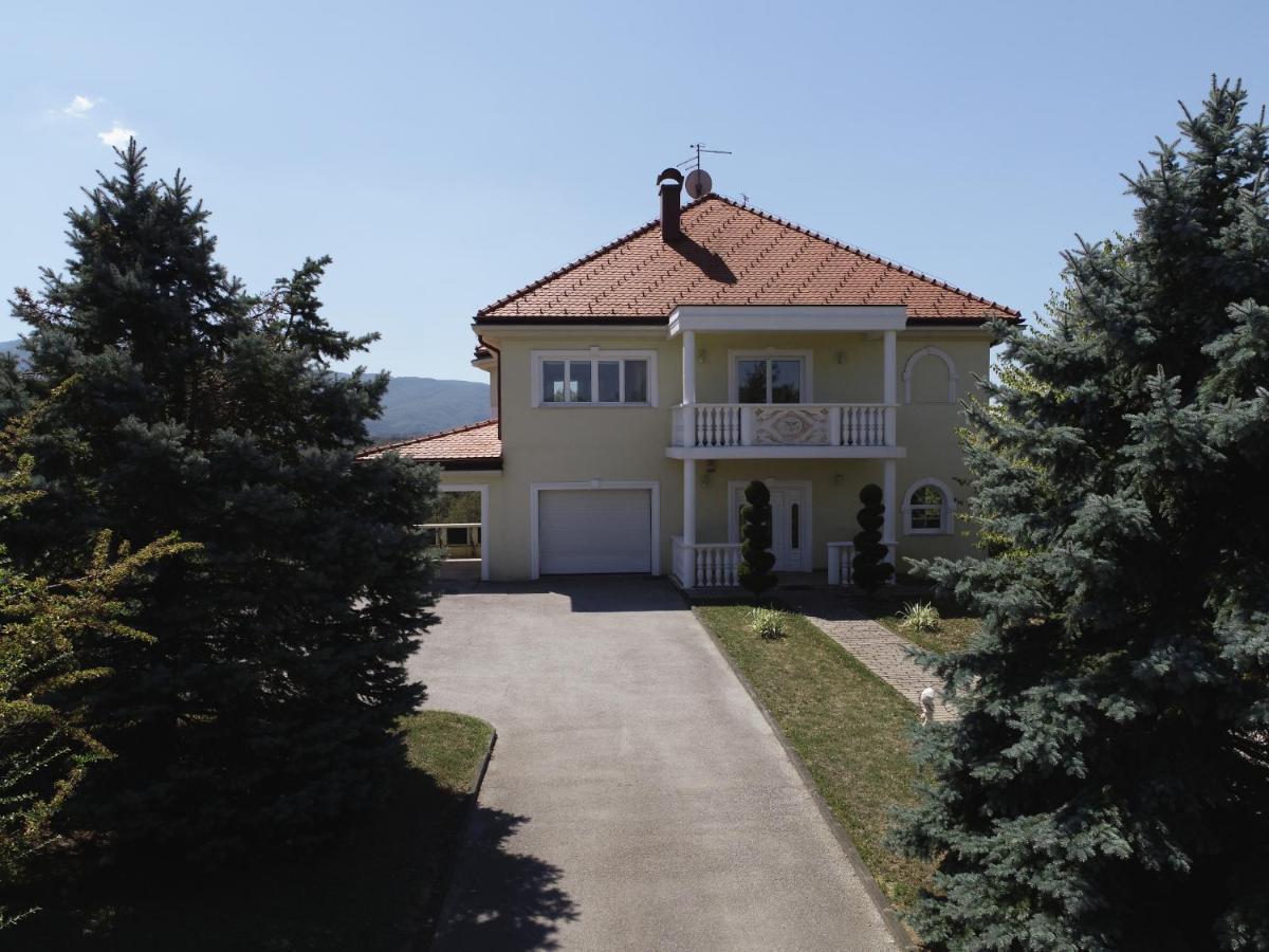 Kuca Za Odmor Sunce Villa Kraljev Vrh ภายนอก รูปภาพ